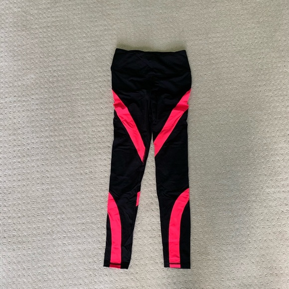 lululemon athletica Pants - Black leggings